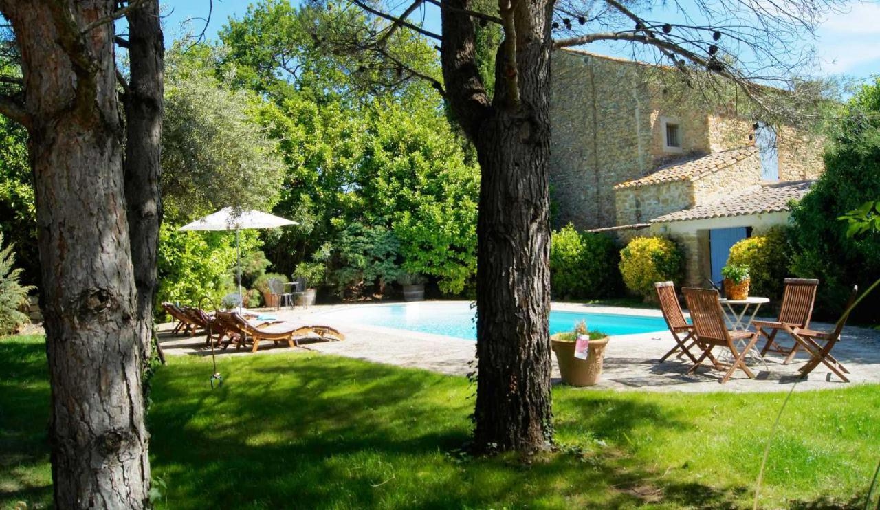 Mas Du Clos De L'Escarrat Jonquieres  Exterior photo