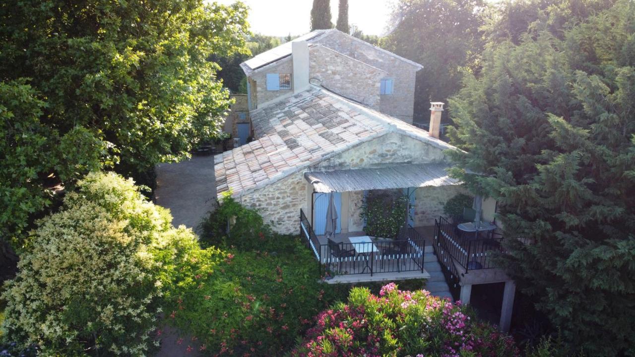 Mas Du Clos De L'Escarrat Jonquieres  Exterior photo