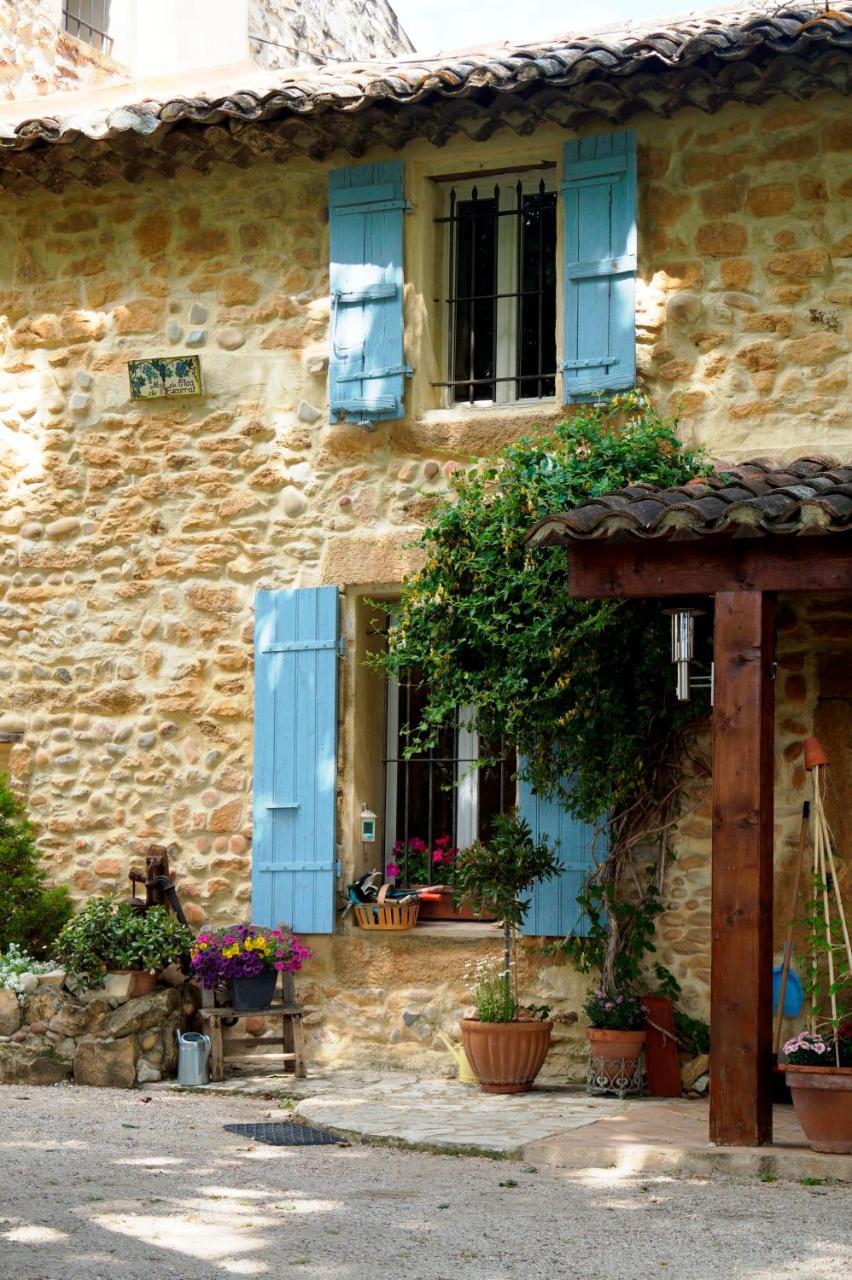 Mas Du Clos De L'Escarrat Jonquieres  Exterior photo